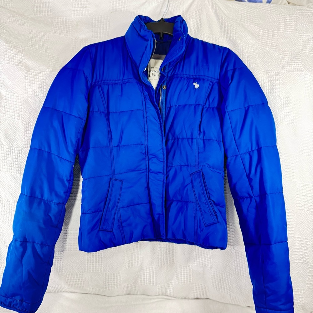 Abercrombie & Fitch Blue Puffer Jacket size Small Y2K Women’s Full Zip button